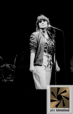 linda_ronstadt134.jpg