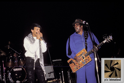 BO DIDDLEY AND RON WOOD TOUR TOGETHER