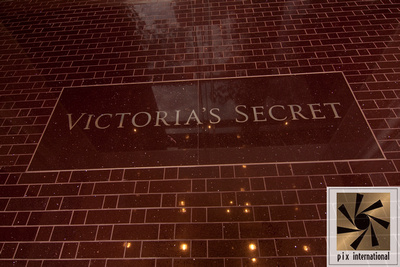 Victoria;s Secret